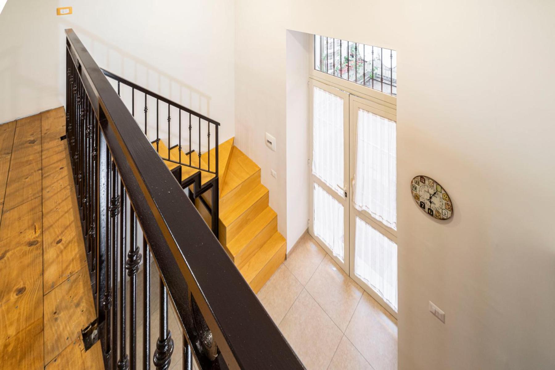 Corso 138 - Sleep & Fly - By Domusextra Bed & Breakfast Naples Luaran gambar