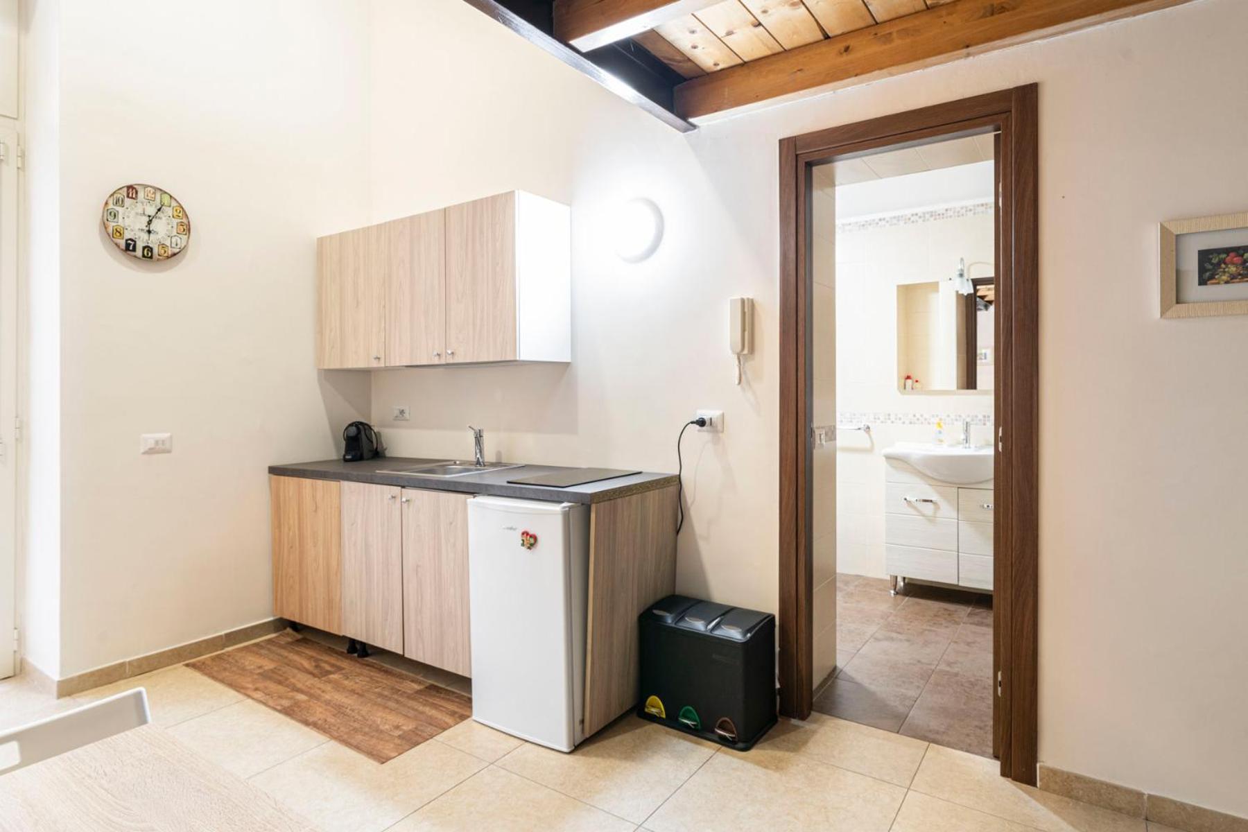 Corso 138 - Sleep & Fly - By Domusextra Bed & Breakfast Naples Luaran gambar