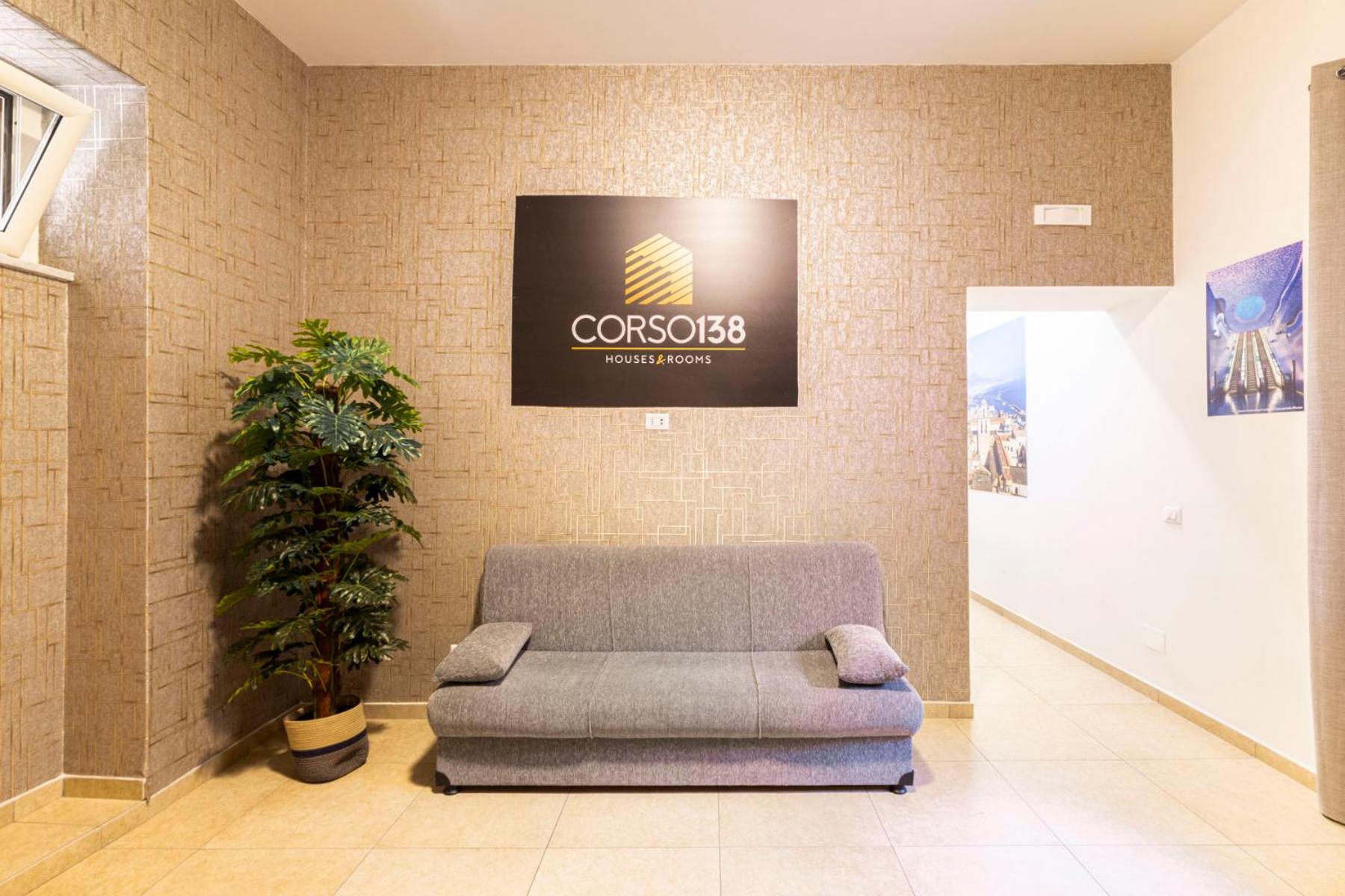 Corso 138 - Sleep & Fly - By Domusextra Bed & Breakfast Naples Luaran gambar