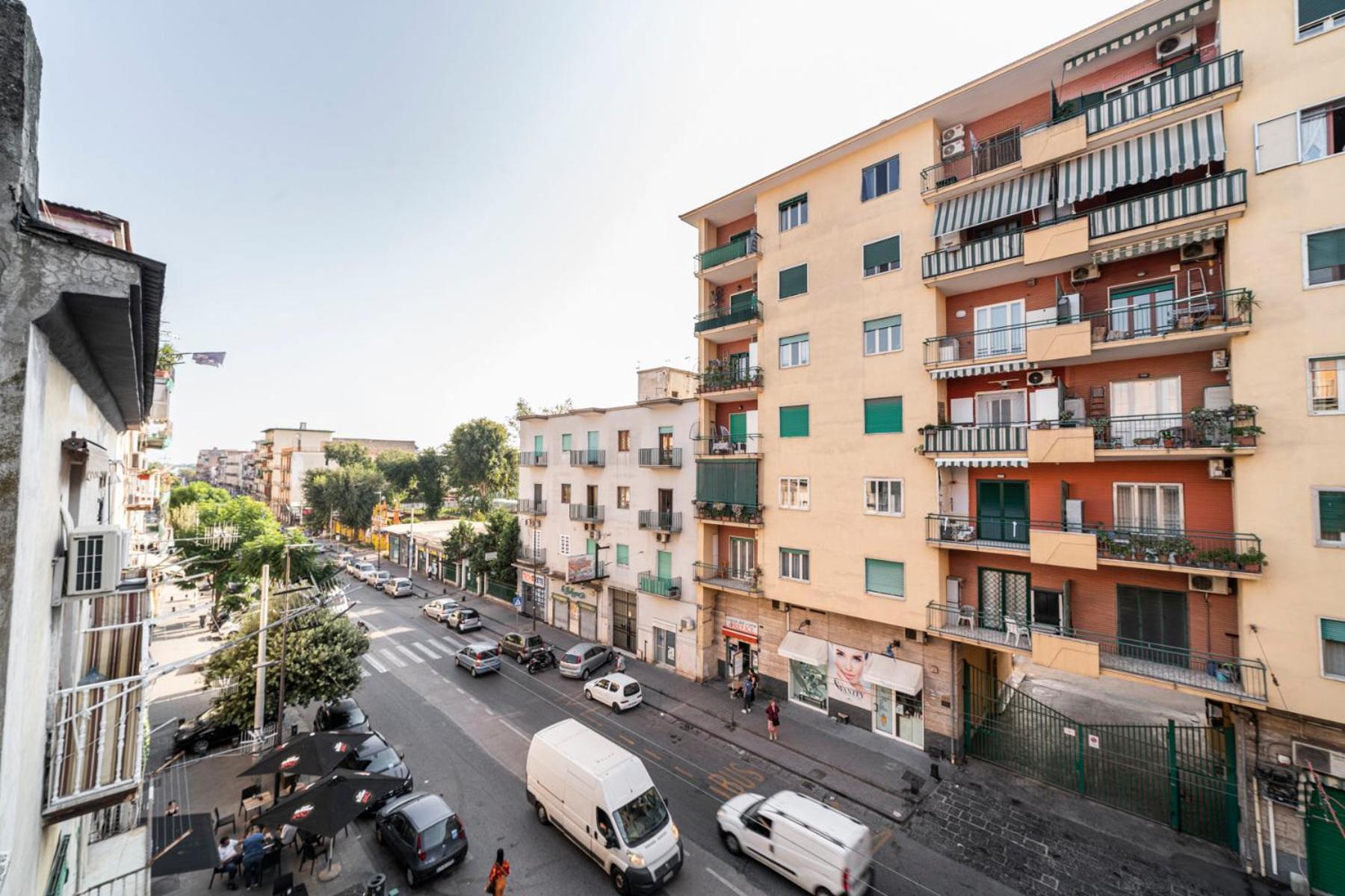 Corso 138 - Sleep & Fly - By Domusextra Bed & Breakfast Naples Luaran gambar